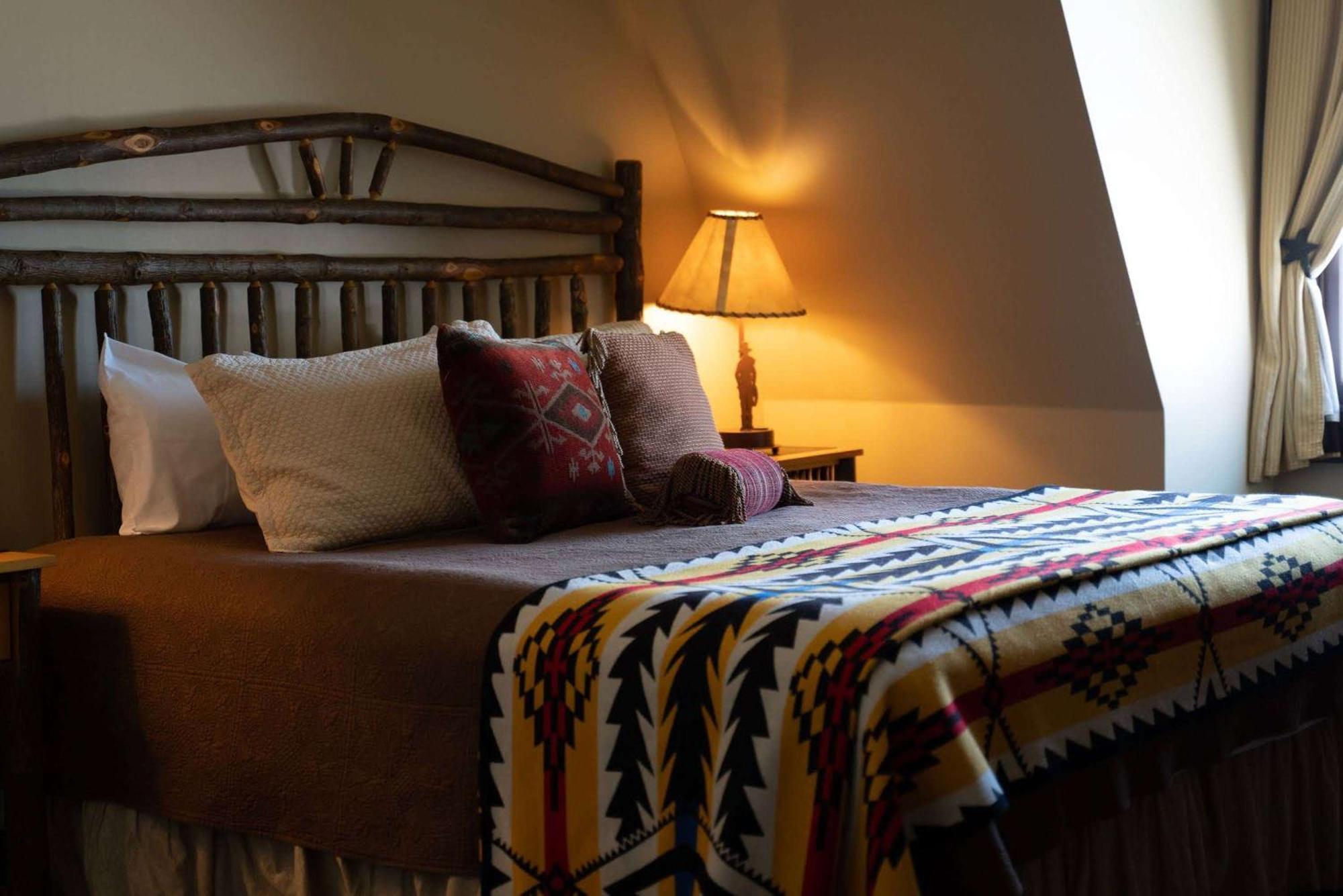 Sheridan Inn - Best Western Signature Collection Екстер'єр фото